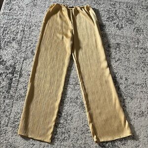 Zara Wide-Leg Pants in Soft Yellow